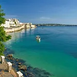 Casa Cleopatra Beachfront 公寓 奥古斯塔