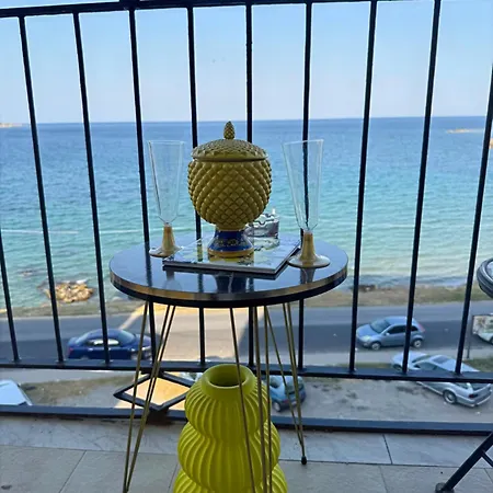Casa Cleopatra Beachfront Appartamento Augusta