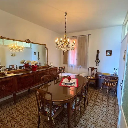 Apartment Casa Cleopatra Beachfront