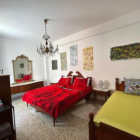 Casa Cleopatra Beachfront *