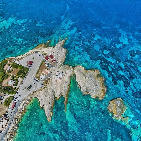 Casa Cleopatra Beachfront *