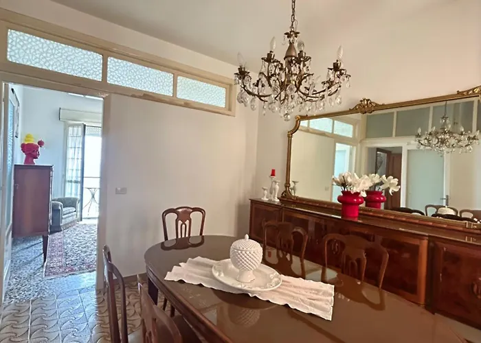 Casa Cleopatra Beachfront Apartment Augusta