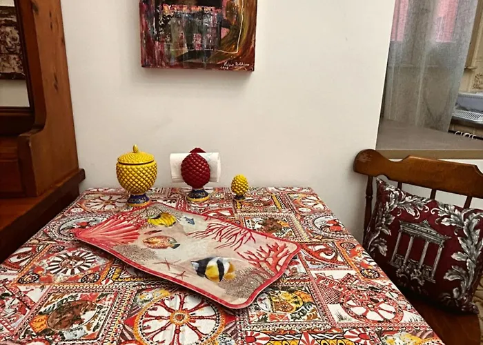 Casa Cleopatra Beachfront Apartment