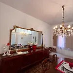 Casa Cleopatra Beachfront Lejlighed