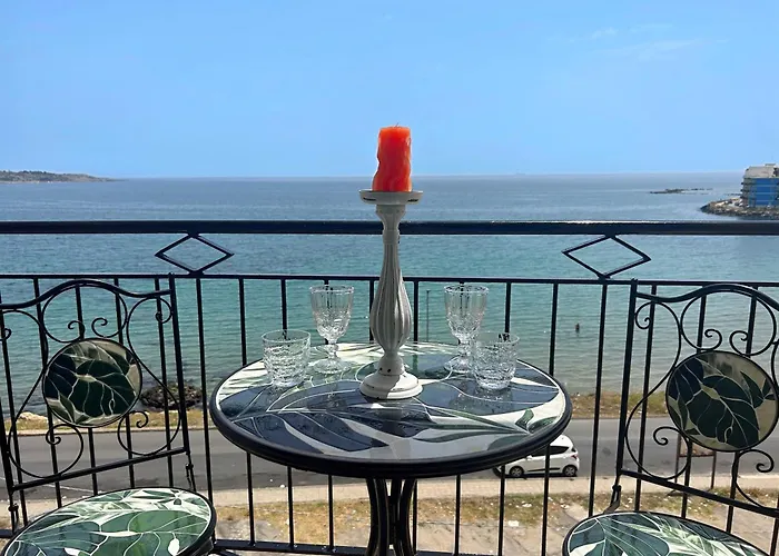 Casa Cleopatra Beachfront Augusta